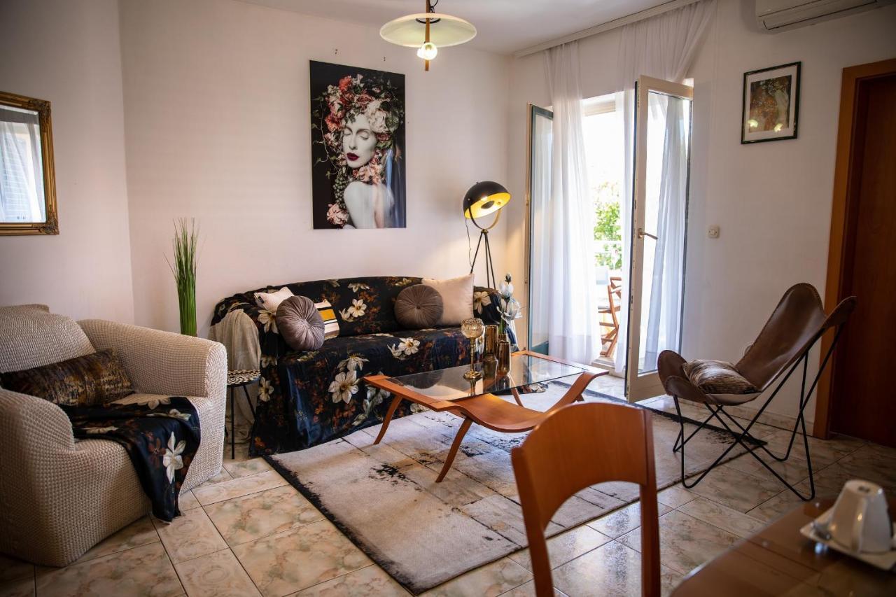 Villa Mareonda - Apartments Sussurro Rovigno Esterno foto