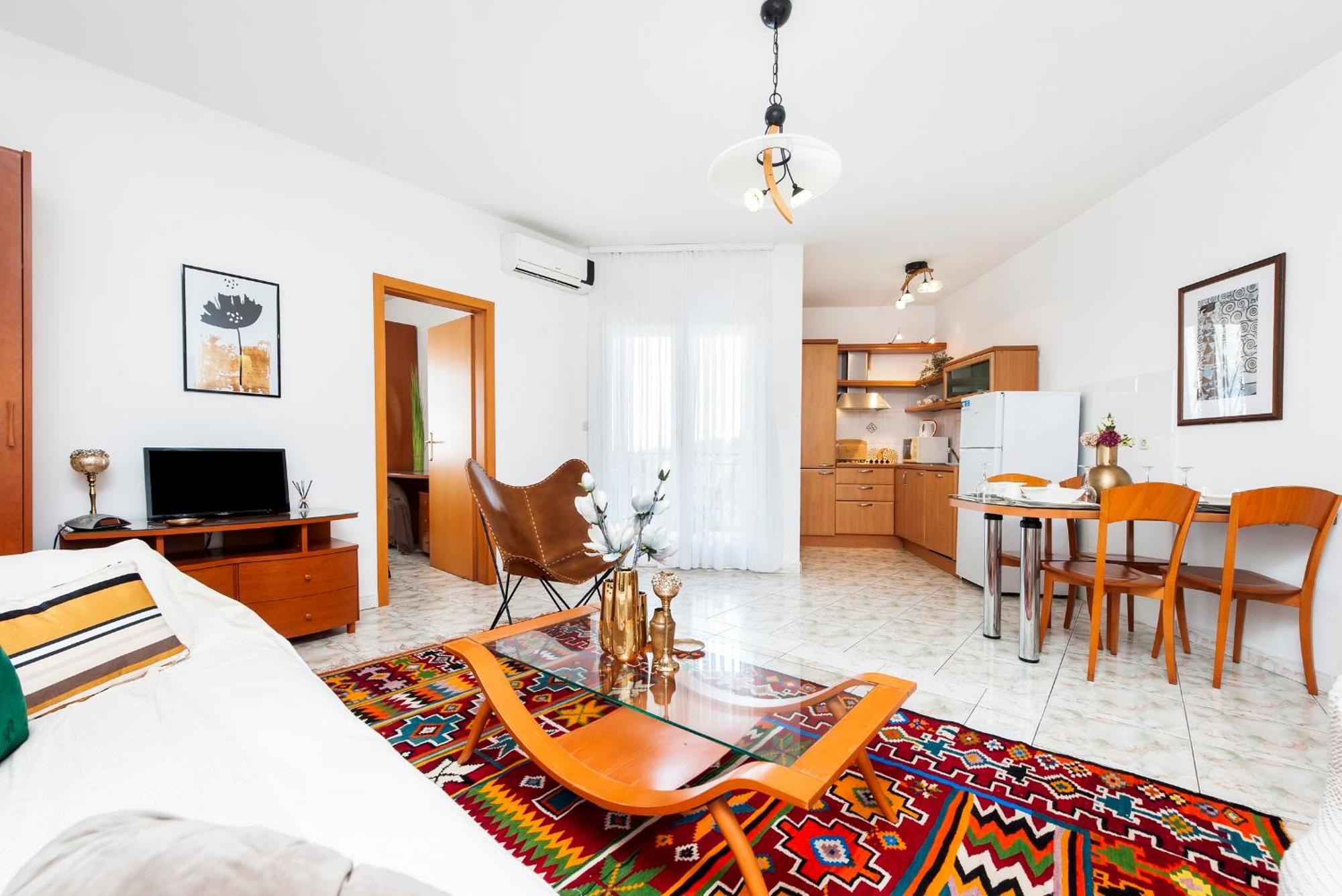 Villa Mareonda - Apartments Sussurro Rovigno Esterno foto