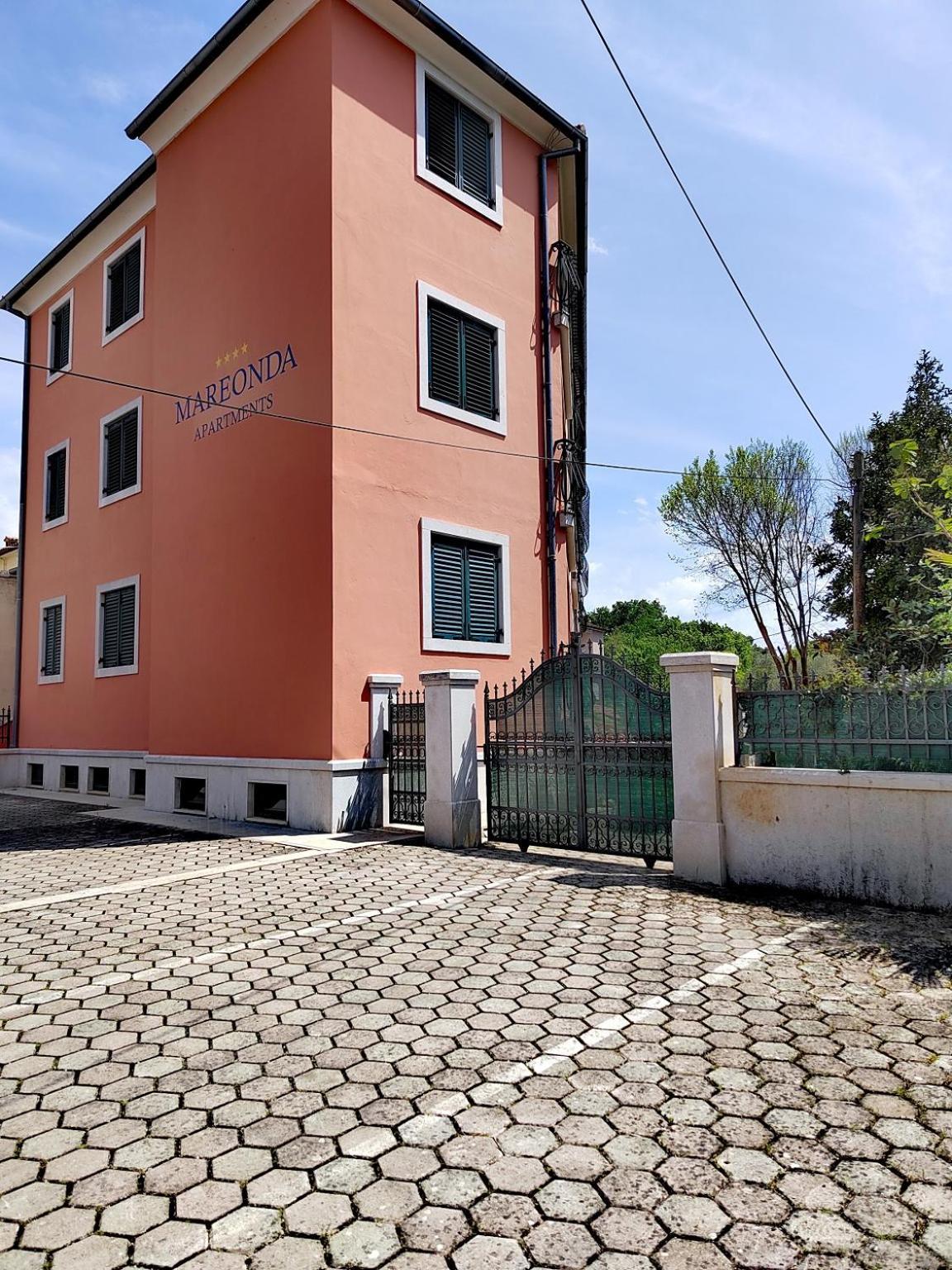 Villa Mareonda - Apartments Sussurro Rovigno Esterno foto