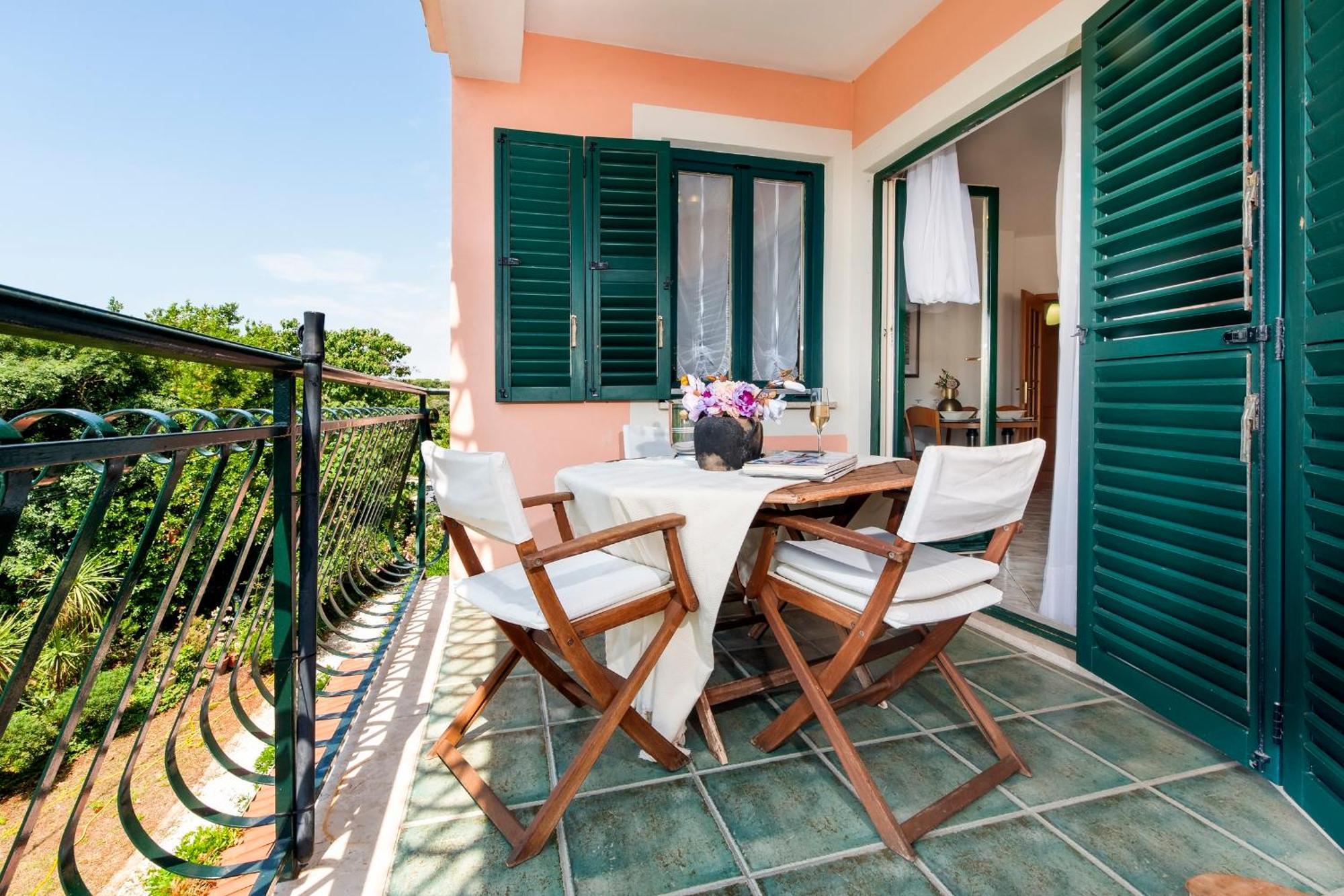 Villa Mareonda - Apartments Sussurro Rovigno Esterno foto